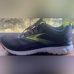 BROOKS TRANSMIT 3 RUNNING SHOE - MEN'S